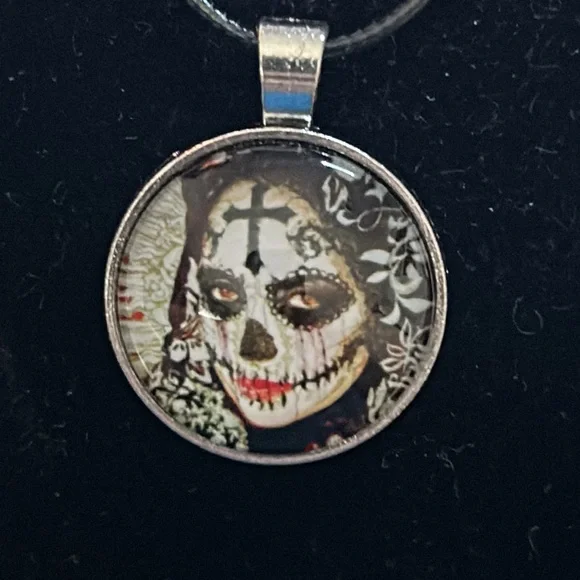 Sugar Skull pendants - Picture 2 of 6